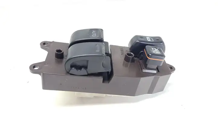 Toyota Yaris (2003 - 2005) Кнопка стеклоподъемников — фото 4