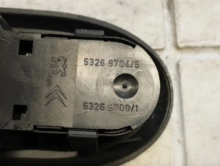 Peugeot 407 (2004 - 2011) 53269704 Кнопка стеклоподъемников — фото 2