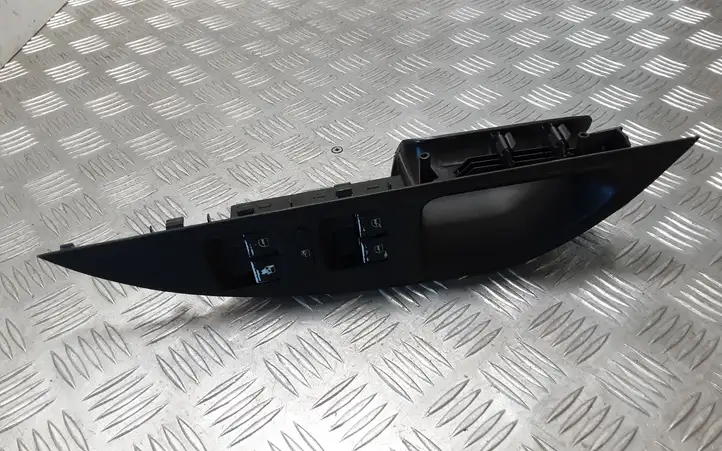 Seat Altea (2004 - 2009) 1K4959857 Кнопка стеклоподъемников — фото 2