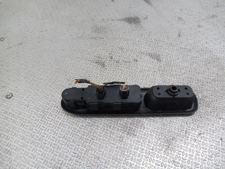 Peugeot 407 (2004 - 2011) 96468704XT Кнопка стеклоподъемников — фото 3