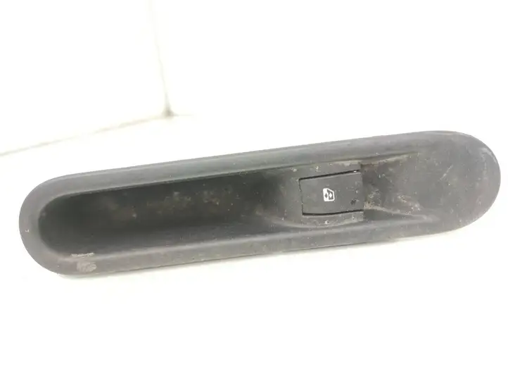 Renault Espace - Grand espace IV (2004 - 2014) 8200012263 Блок кнопок стеклоподъемников — фото 1