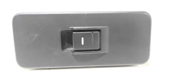 Land Rover Discovery 3 - LR3 (2004 - 2009) YUD501070 Блок кнопок стеклоподъемников — фото 2