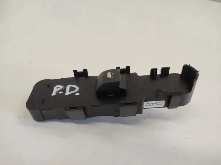 Peugeot 307 CC (2001 - 2005) 96351625XT Блок кнопок стеклоподъемников — фото 1