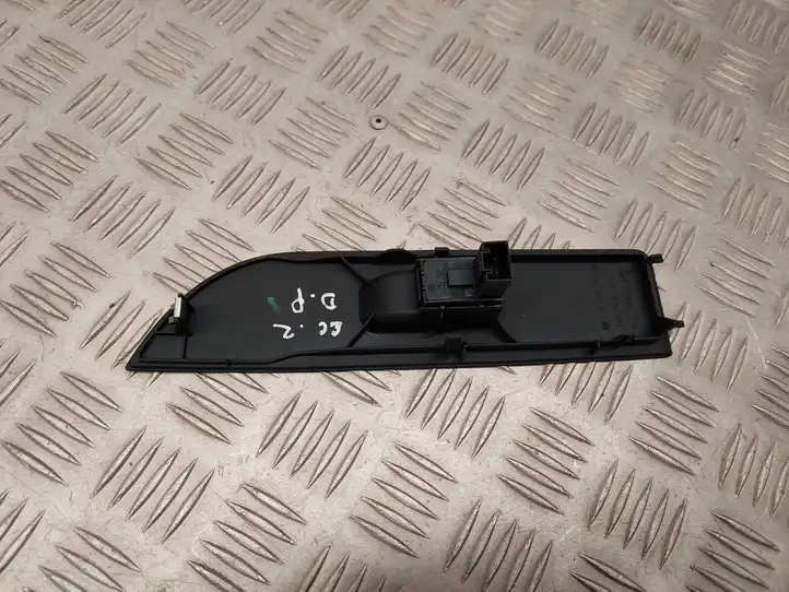 Volkswagen PASSAT CC (2012 - 2017) 3C8857858G Кнопка стеклоподъемников — фото 4