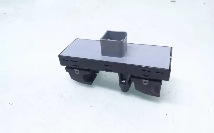 Volkswagen Golf Plus (2004 - 2008) 1K4959857 Кнопка стеклоподъемников — фото 3