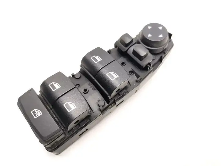 BMW 3 F30 F35 F31 (2012 - 2018) 9208111 Блок кнопок стеклоподъемников — фото 1