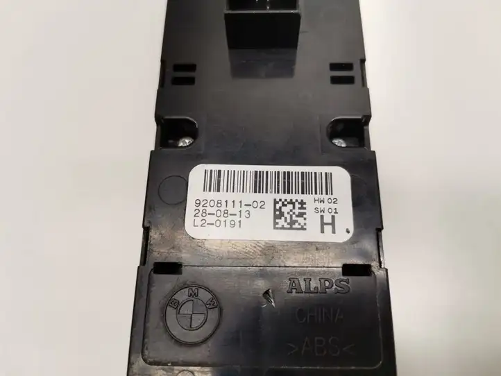 BMW 3 F30 F35 F31 (2012 - 2018) 9208111 Блок кнопок стеклоподъемников — фото 4