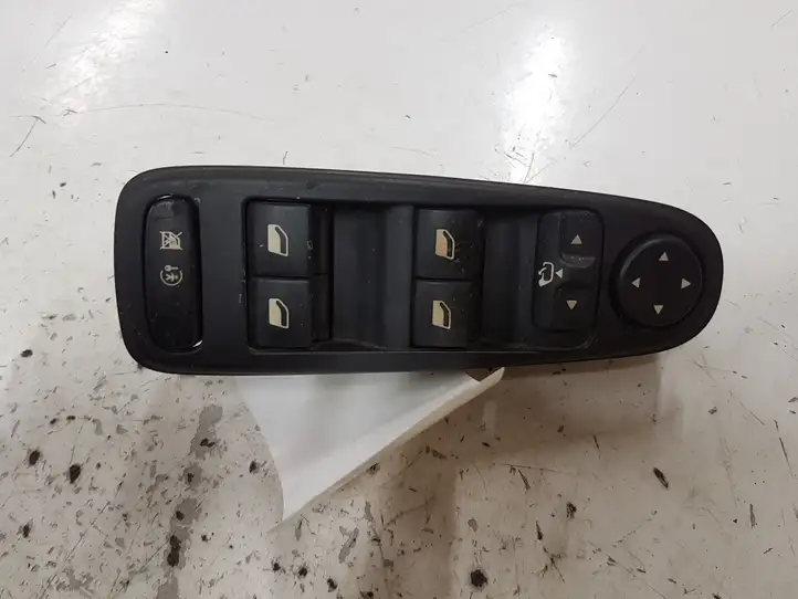 Citroen C4 I Picasso (2006 - 2013) 96639377ZD Блок кнопок стеклоподъемников — фото 1