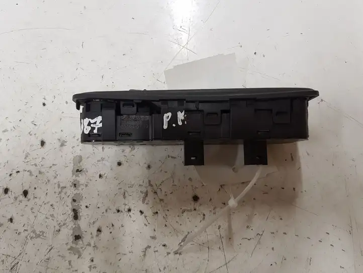 Citroen C4 I Picasso (2006 - 2013) 96639377ZD Блок кнопок стеклоподъемников — фото 4