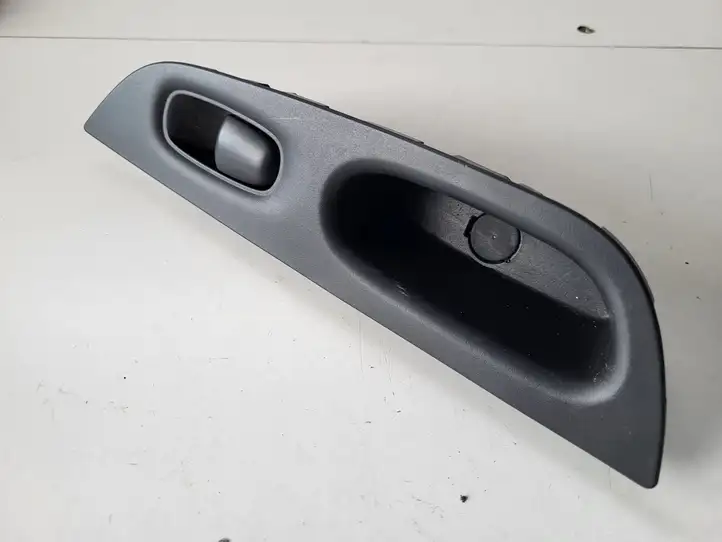 Nissan X-Trail T32 (2014 - 2021)   Другие включатели / ручки/ переключатели