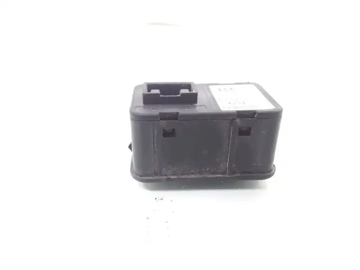 Opel Combo C (2005 - 2011) 24409205 Кнопка стеклоподъемников — фото 2