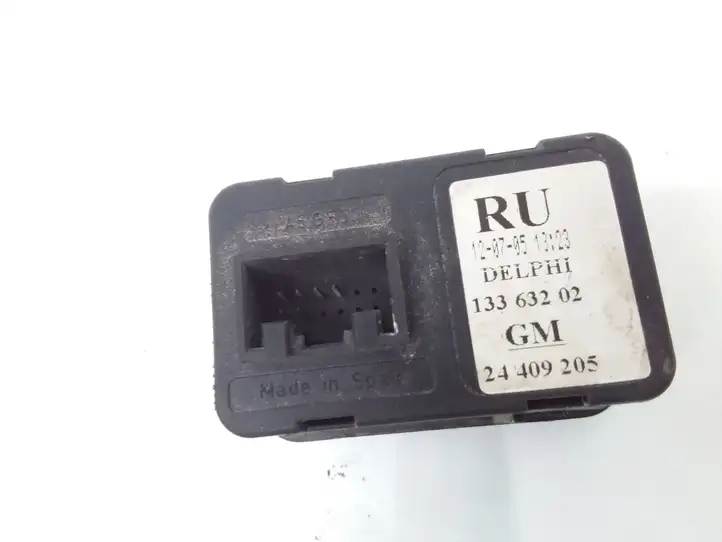 Opel Combo C (2005 - 2011) 24409205 Кнопка стеклоподъемников — фото 3