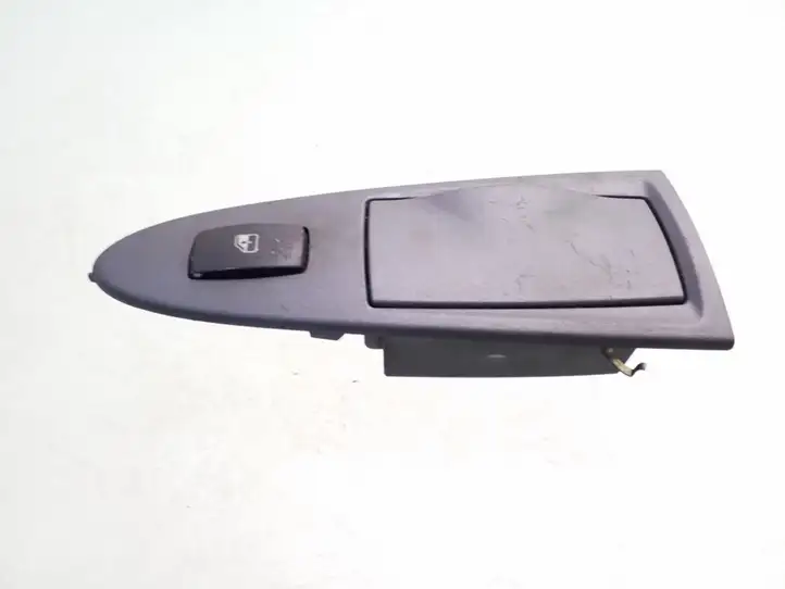 Fiat Croma (2005 - 2011) Кнопка стеклоподъемников — фото 1