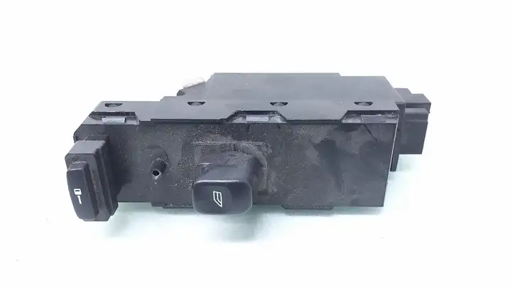 Volvo V70 (2004 - 2007) 30737519 Кнопка стеклоподъемников — фото 1