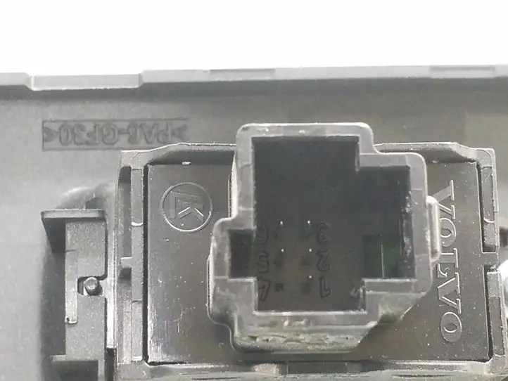 Volvo V50 (2004 - 2008) 30658448 Кнопка стеклоподъемников — фото 3