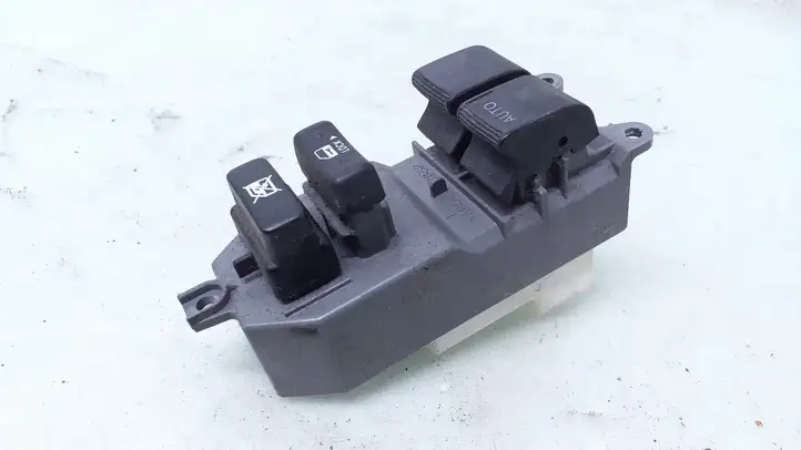 Toyota Yaris (2005 - 2009) 8324166 Кнопка стеклоподъемников — фото 2