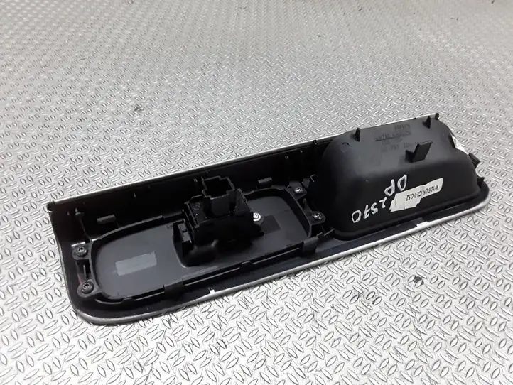 Volvo S40 (2004 - 2007) 30774162 Кнопка стеклоподъемников — фото 3