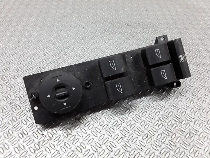 Ford Focus (2005 - 2008) 3M5T14A132AF Кнопка стеклоподъемников — фото 1