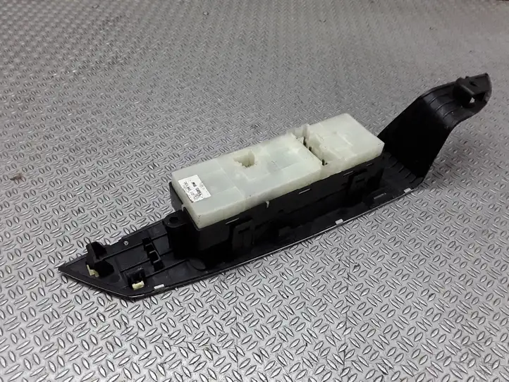 Nissan Murano Z50 (2002 - 2008) 254019W100 Блок кнопок стеклоподъемников — фото 2