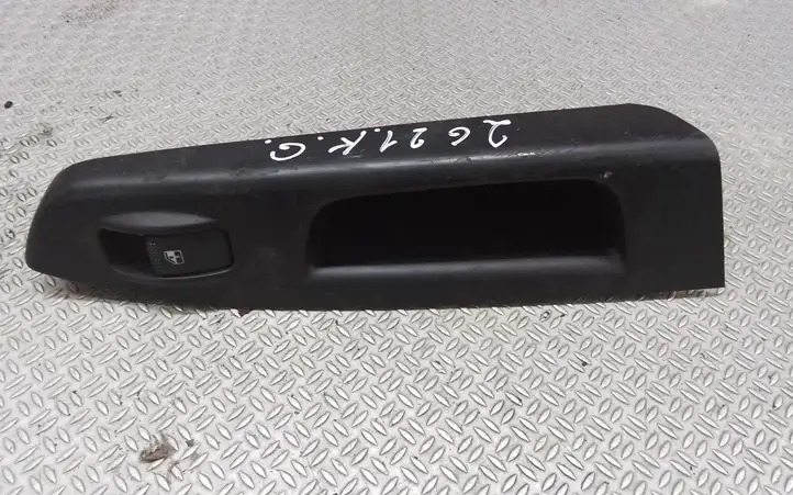 Hyundai Getz (2005 - 2011) 935801C010 Кнопка стеклоподъемников — фото 1