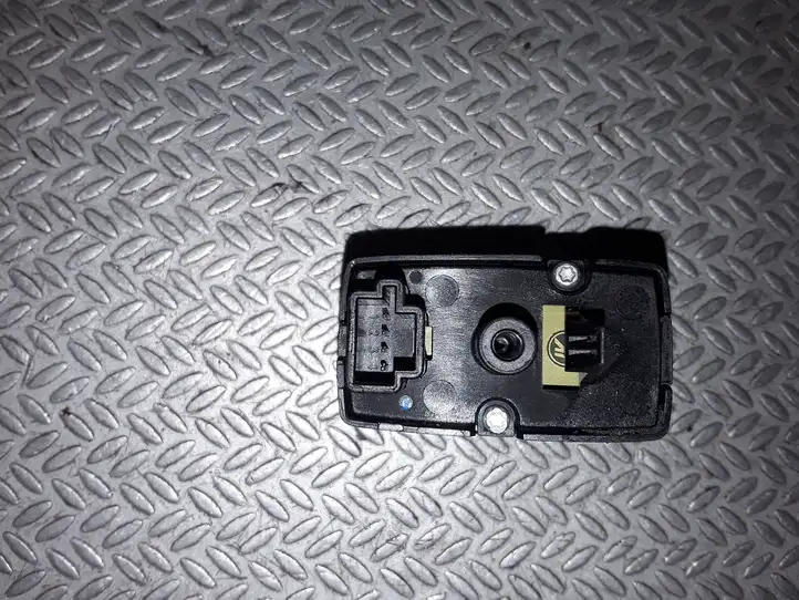 Mercedes-Benz A W169 (2004 - 2012)  A2518200510 Кнопка стеклоподъемников