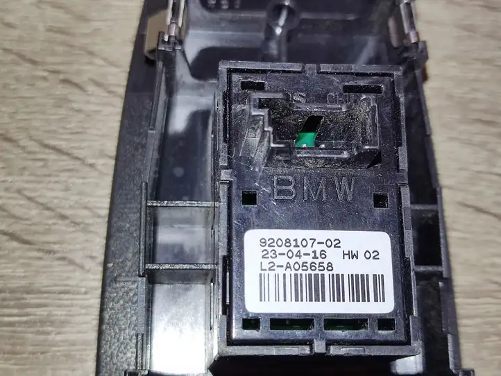BMW M3 F80 (2014 - 2020) 7403883 Блок кнопок стеклоподъемников — фото 6