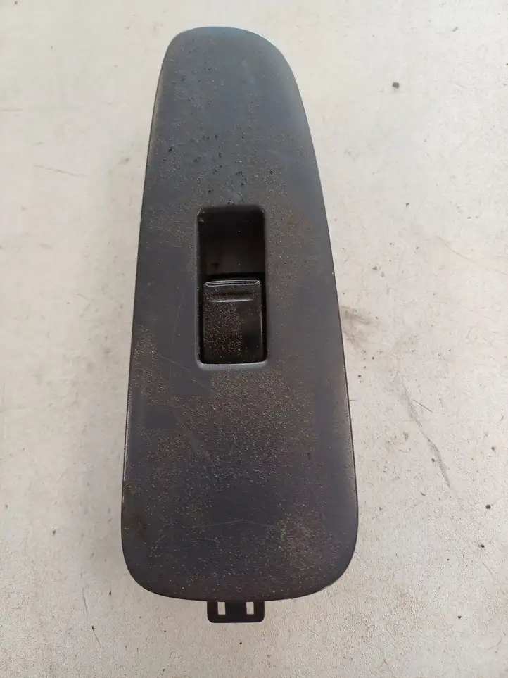 Toyota Previa (XR30, XR40) II (2000 - 2006) 76A047 Блок кнопок стеклоподъемников — фото 1