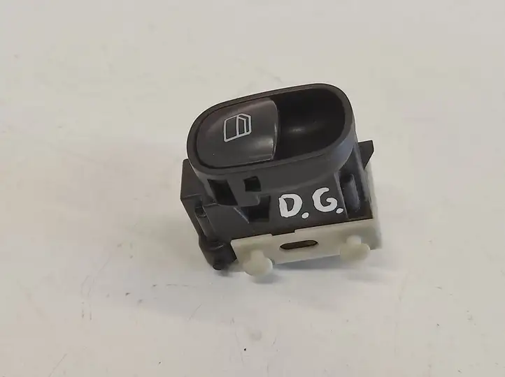 Mercedes-Benz C W203 (2000 - 2007) A2038200210 Блок кнопок стеклоподъемников — фото 1