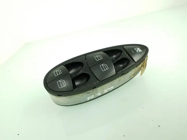 Mercedes-Benz E W211 (2002 - 2009) A2118210058 Блок кнопок стеклоподъемников — фото 1