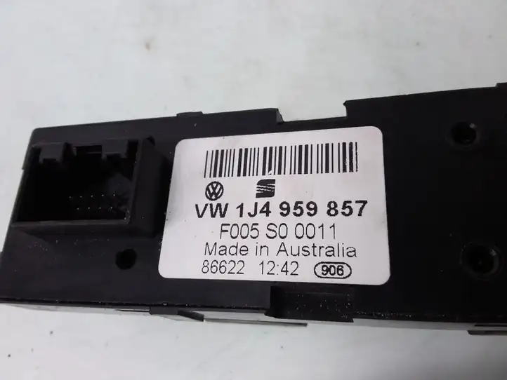 Volkswagen Golf IV (1998 - 2005) 1J4959857 Блок кнопок стеклоподъемников — фото 2