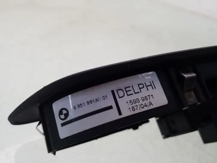 BMW 1 E81 E87 (2004 - 2011) 6951991 Кнопка стеклоподъемников — фото 3