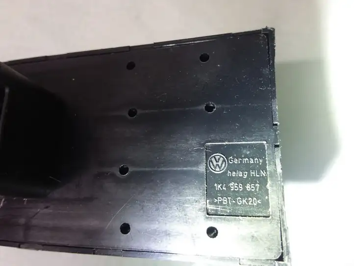 Volkswagen Touran I (2003 - 2010) 1K4959857 Блок кнопок стеклоподъемников — фото 3
