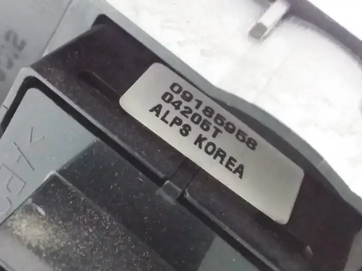Opel Signum (2002 - 2008) 09185958 Блок кнопок стеклоподъемников — фото 3