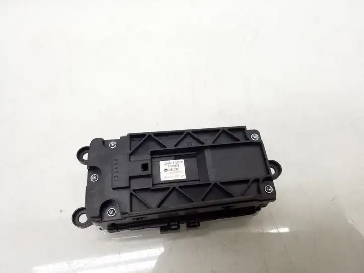 Mercedes-Benz S W221 (2005 - 2013) A2218709510 Блок кнопок стеклоподъемников — фото 4