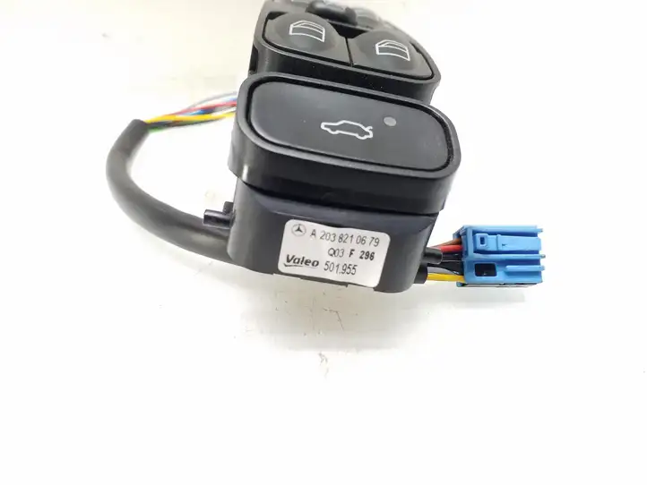 Mercedes-Benz C W203 (2000 - 2007) A2038210679 Блок кнопок стеклоподъемников — фото 4