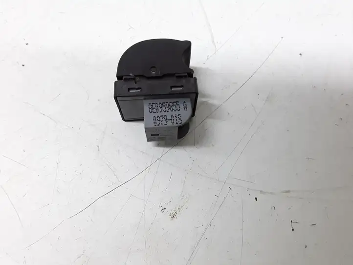 Seat Exeo (3R) (2008 - 2013) 8E0959855A Кнопка стеклоподъемников — фото 2