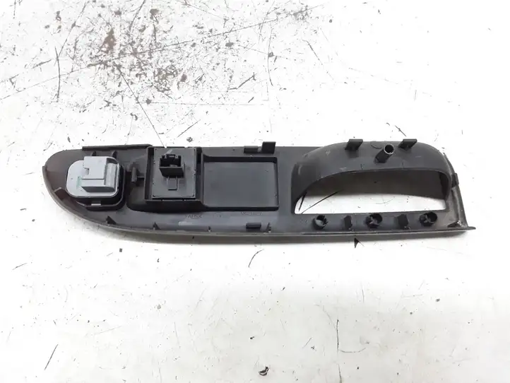 Volkswagen PASSAT B6 (2005 - 2010) 1K0959565F Кнопка стеклоподъемников — фото 2