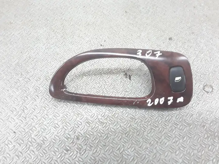 Peugeot 307 (2005 - 2008) 9634774677 Блок кнопок стеклоподъемников — фото 1