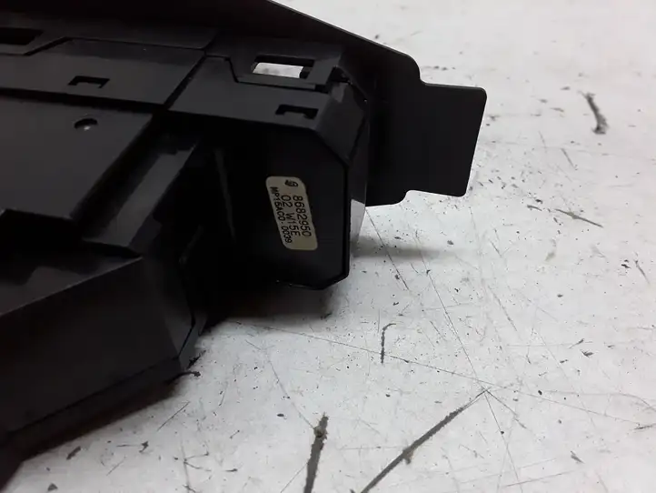 Volvo S60 (2000 - 2004) 8682950 Блок кнопок стеклоподъемников — фото 4