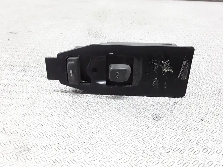 Volvo S60 (2000 - 2004) 30658117 Блок кнопок стеклоподъемников — фото 1