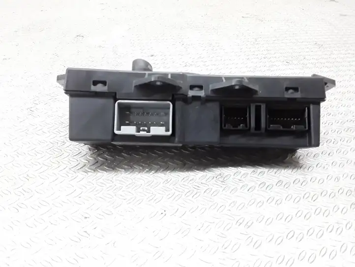 Chrysler Pacifica (2003 - 2008) 77476365 Кнопка стеклоподъемников — фото 2