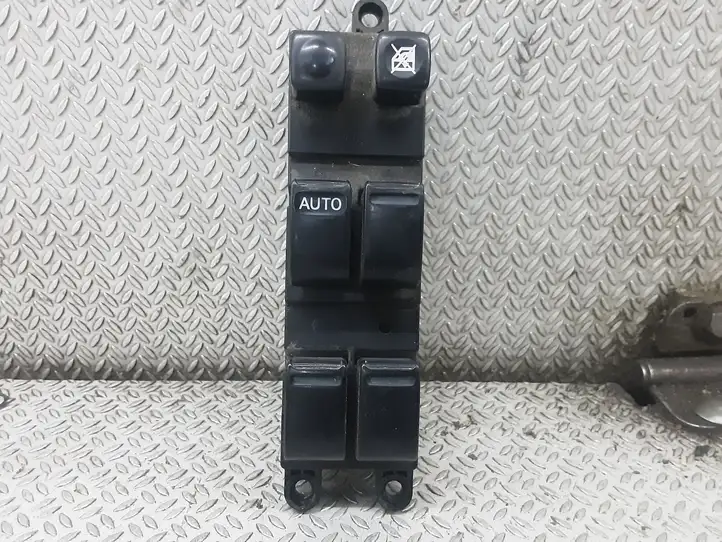 Nissan Primera (2001 - 2008)  25401AV640 Кнопка стеклоподъемников