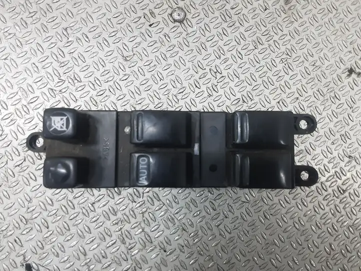 Nissan Primera (2001 - 2008)  25401AV640 Кнопка стеклоподъемников