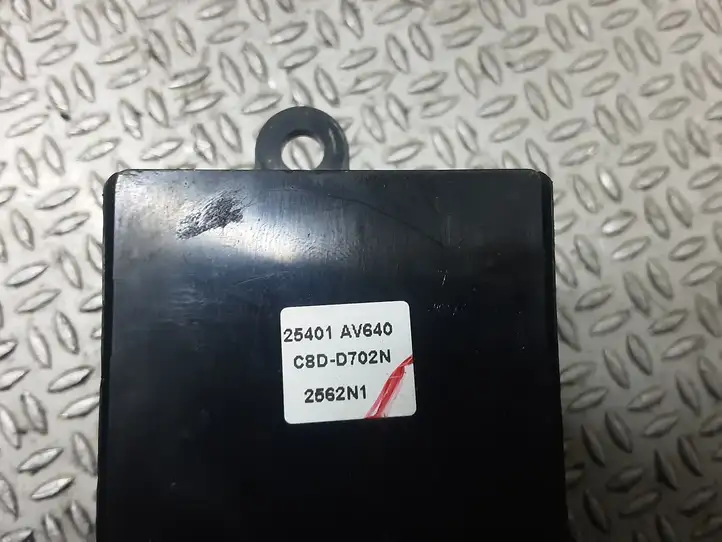 Nissan Primera (2001 - 2008)  25401AV640 Кнопка стеклоподъемников