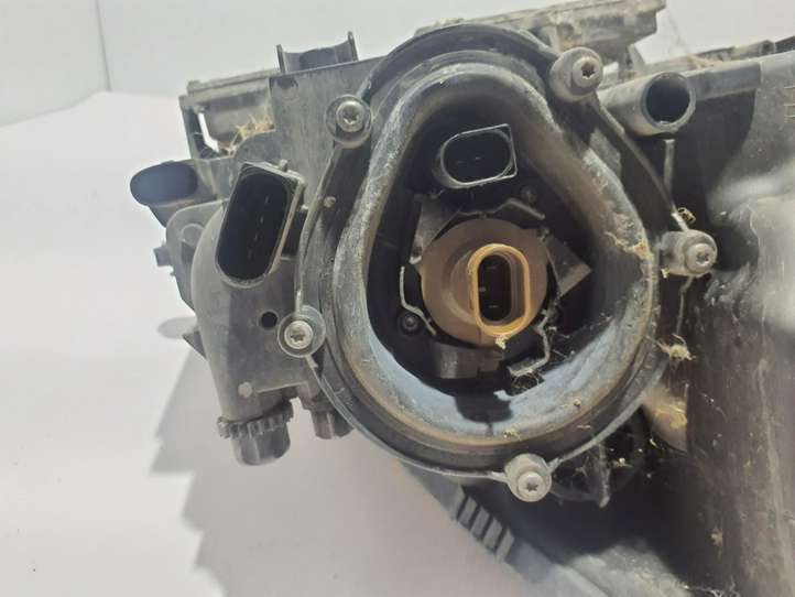 Mercedes-Benz SLK R171 (2005 - 2011)  A1718200761 Передняя фара