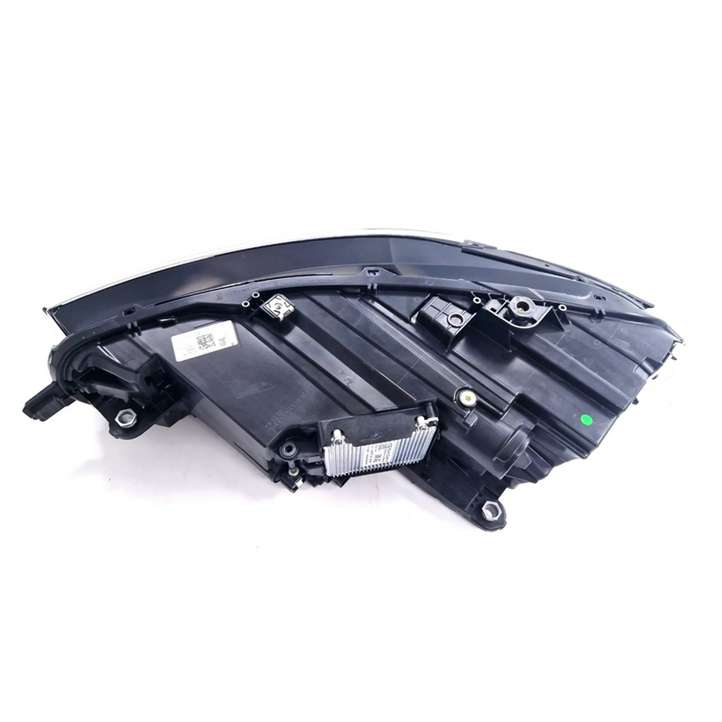 Volkswagen PASSAT B7 (2011 - 2014)  3J1941036 Передняя фара
