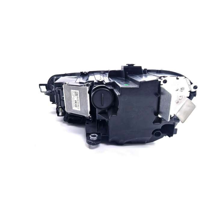 Volkswagen PASSAT B7 (2011 - 2014)  3J1941036 Передняя фара