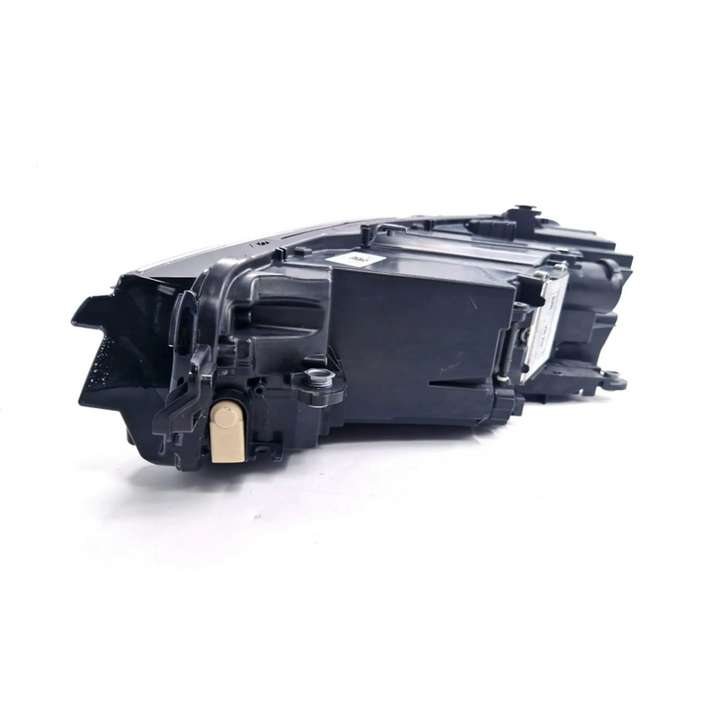 Volkswagen PASSAT B7 (2011 - 2014)  3J1941036 Передняя фара