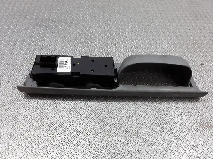 Volkswagen PASSAT B5.5 (2001 - 2005) 1J4959857B Блок кнопок стеклоподъемников — фото 4