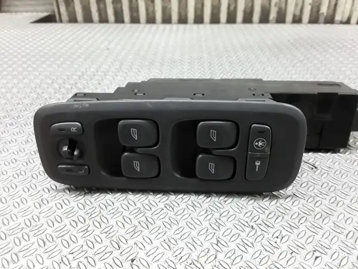 Volvo V70 (2000 - 2004) 09193383 Блок кнопок стеклоподъемников — фото 1